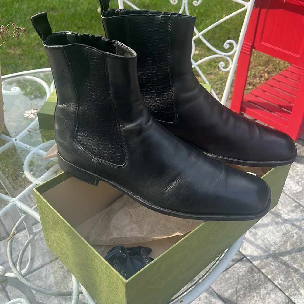 Gucci Chelsea Boots - Black - Picture 2 of 7